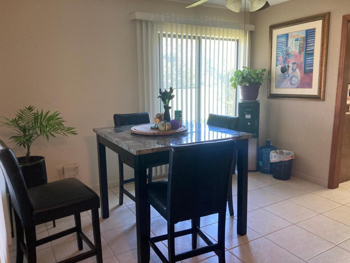 Irises House - Private Room In Home Kissimmee Exteriör bild